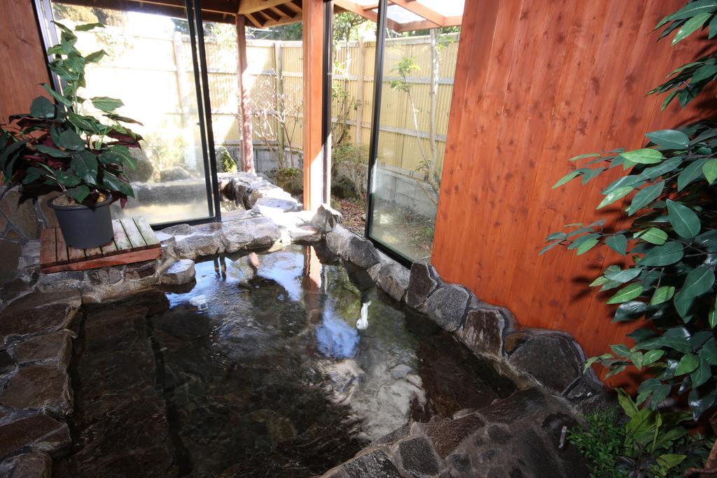 Pension Bell Bird อะโซะ ภายนอก รูปภาพ